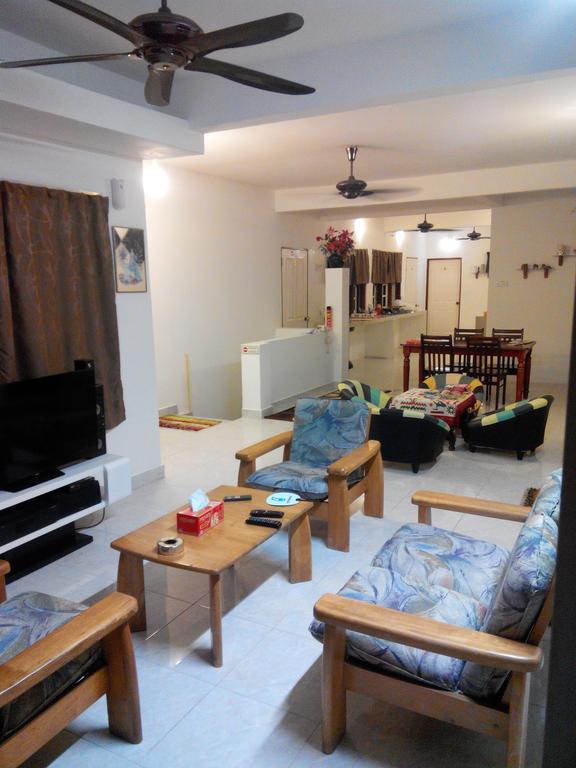 Formula One Bed And Breakfast F1 Sepang Klia Klia2 Kuala Lumpur International Airport Transit Nilai Quarto foto